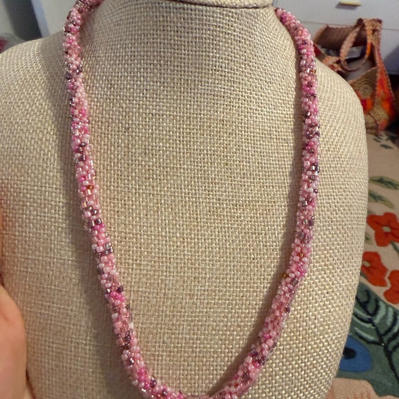 Jewelry - Elegant‎ Pink Beaded Necklace